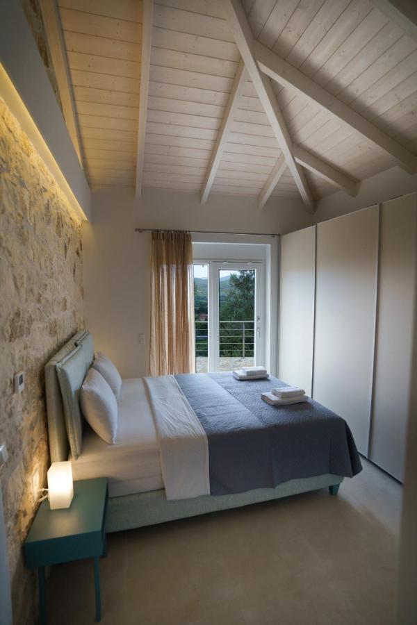 פרמיתיה Astrali Stone Villas מראה חיצוני תמונה