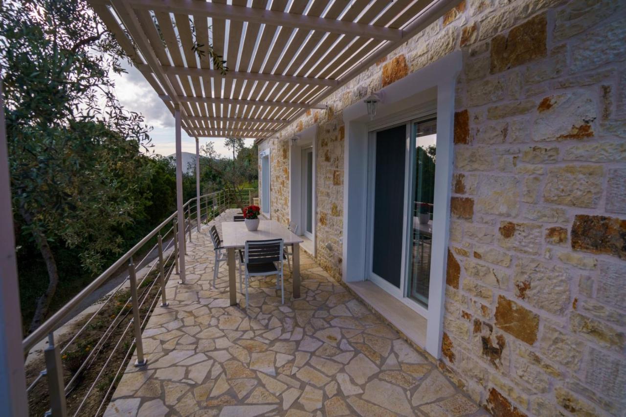 פרמיתיה Astrali Stone Villas מראה חיצוני תמונה